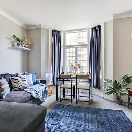2 Bedroom Apartment - Queens Square Flat 1 布赖顿 外观 照片