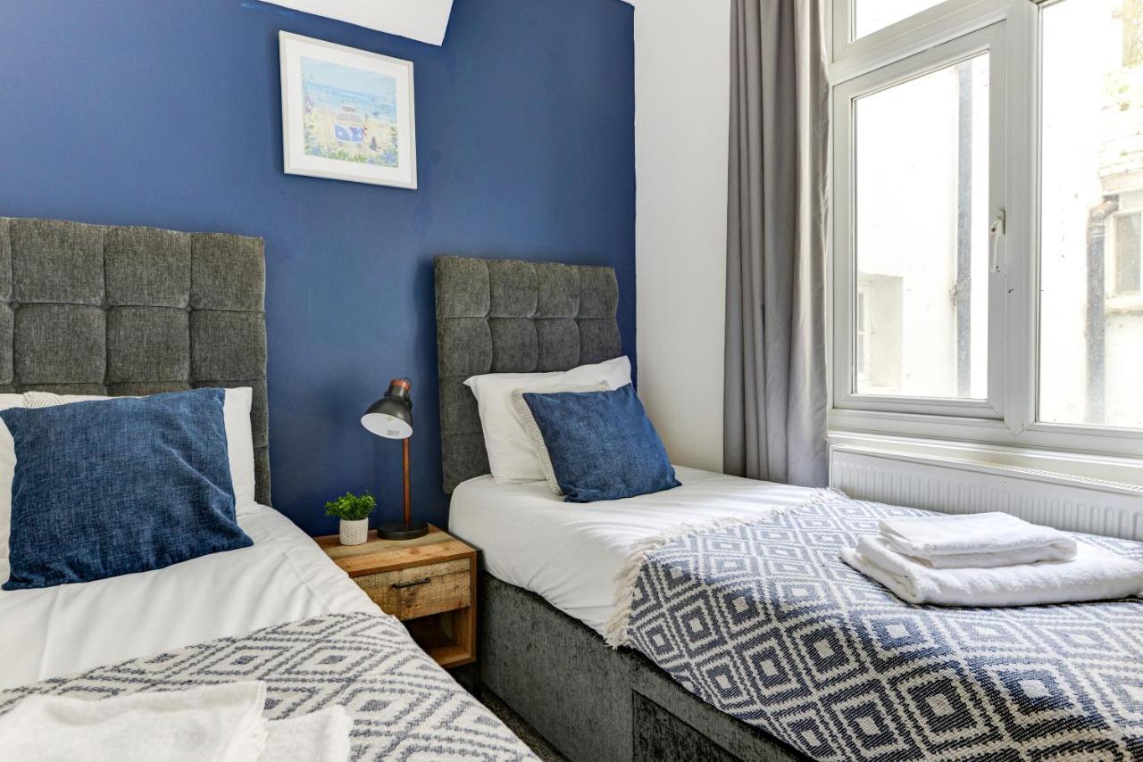 2 Bedroom Apartment - Queens Square Flat 1 布赖顿 外观 照片