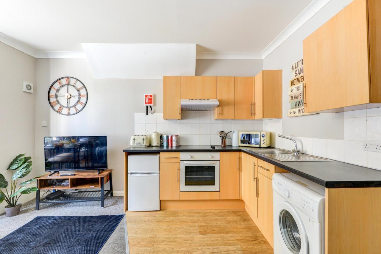 2 Bedroom Apartment - Queens Square Flat 1 布赖顿 外观 照片