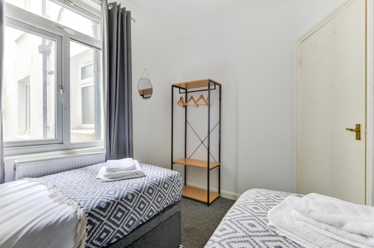 2 Bedroom Apartment - Queens Square Flat 1 布赖顿 外观 照片